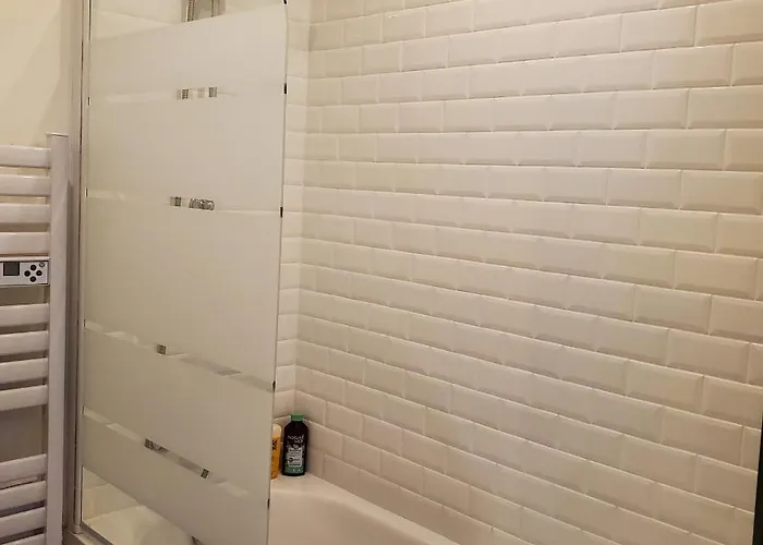 A 2 Pas De L'eau דירה *